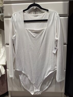 NWT Old Navy White Long-Sleeve Square Neck Bodysuit